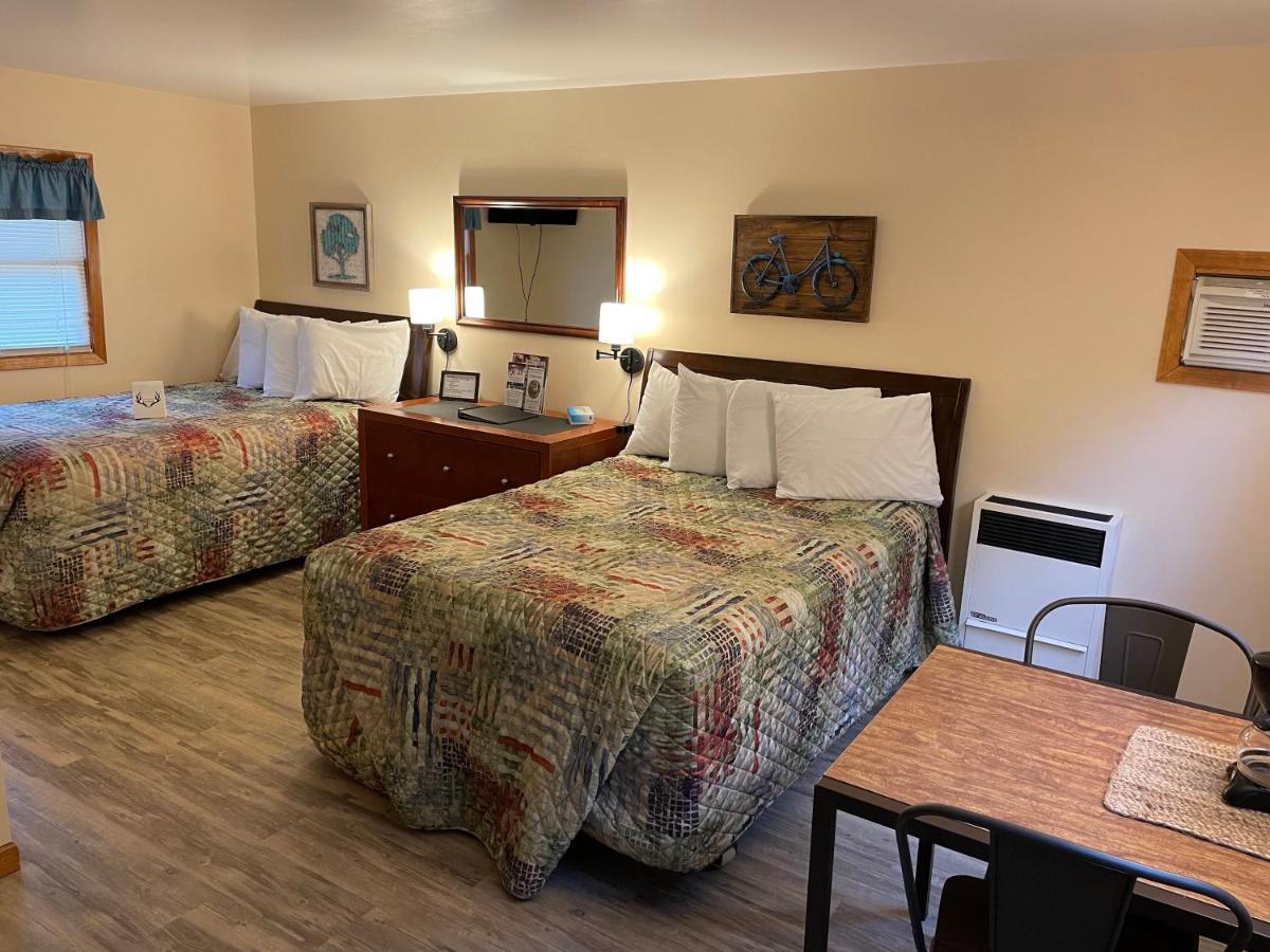 Whitetail Creek Resort Lead Eksteriør billede