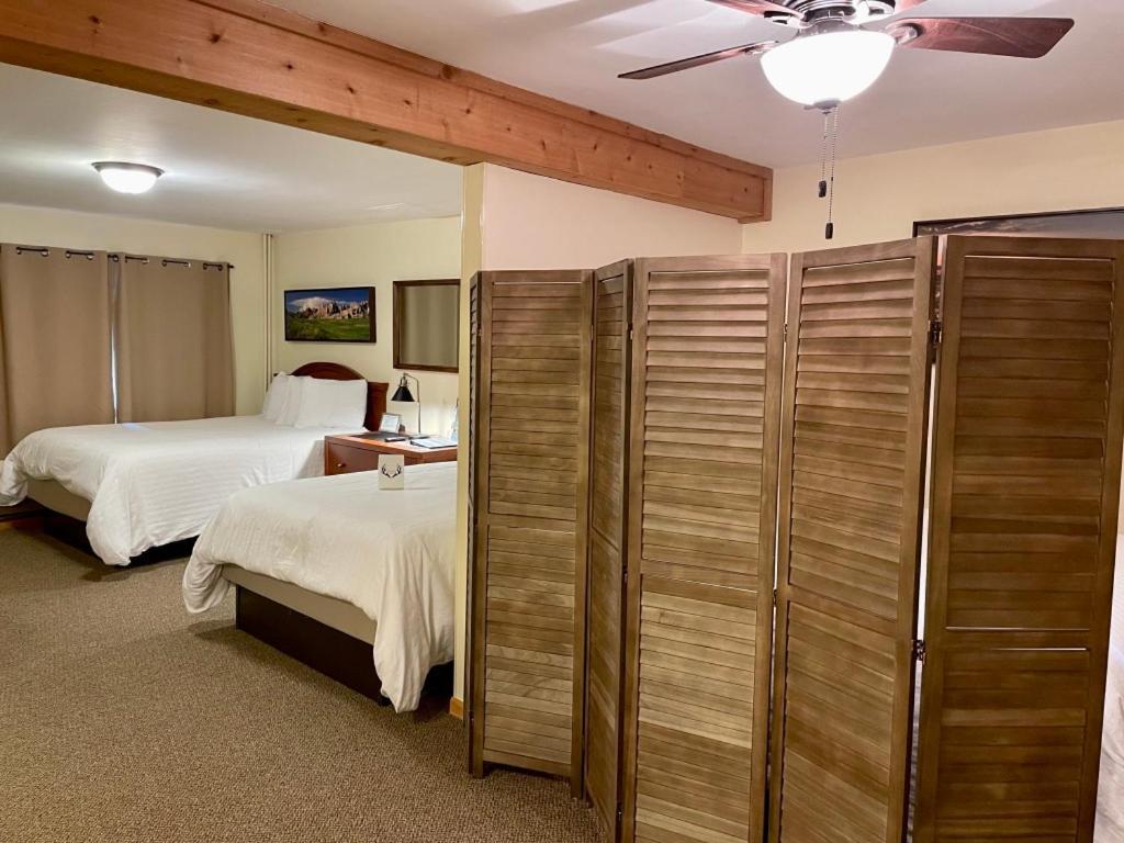 Whitetail Creek Resort Lead Eksteriør billede